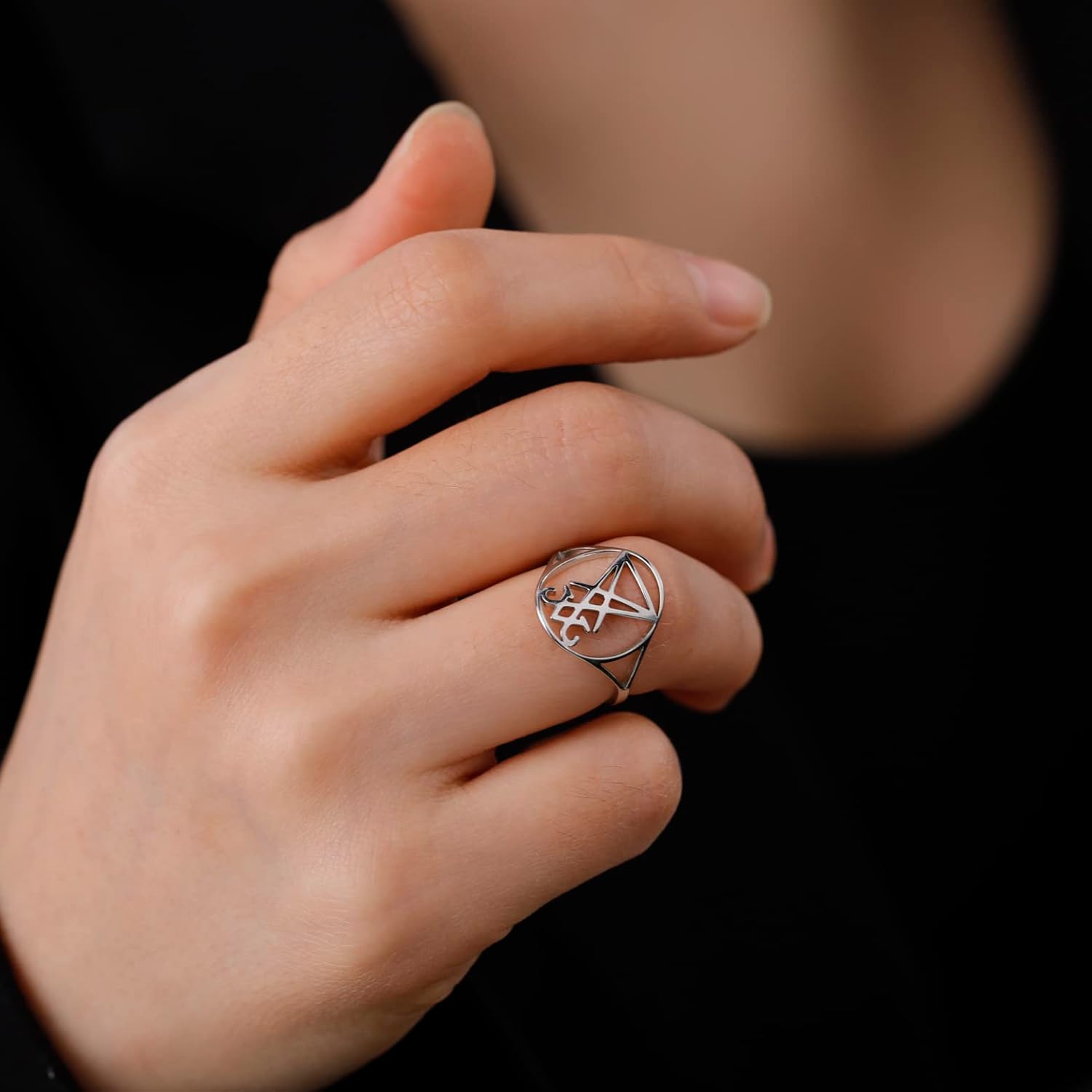 EUEAVAN Gothic Leviathan Satanic Cross Ring Demon Satan Brimstone Occult Lucifer Religious Jewelry Witchcraft Amulet Woman Men